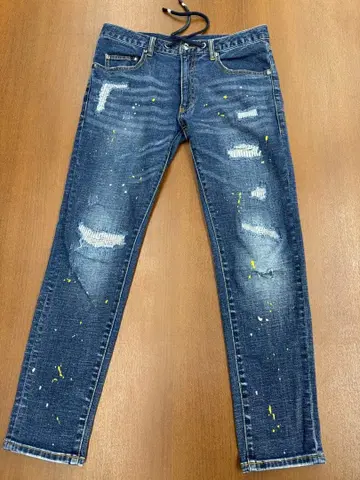 우노피우노우과레토레 1piu1uguale3 데미지 가공 데님