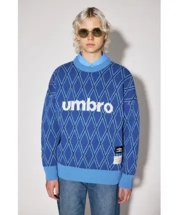 엄브로 마우시 니트