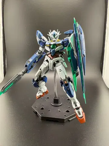 RG 더블 오 건담 건담 프라모델