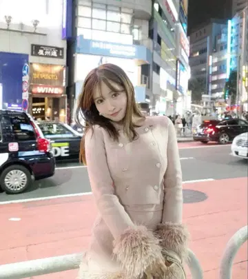 미스트 아스 CuffFurKnitTop&HemFurMiniSkirt