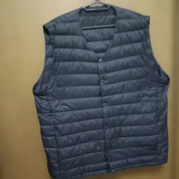 블랙 다운 베스트