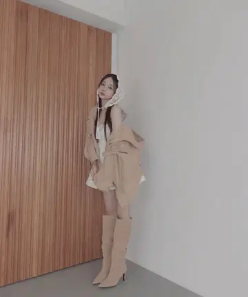 사이드컷 후드 셔츠 라떼