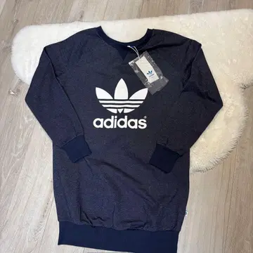 미사용 새상품 택 포함 아디다스 오리지널 맨투맨 데님 L 여성용