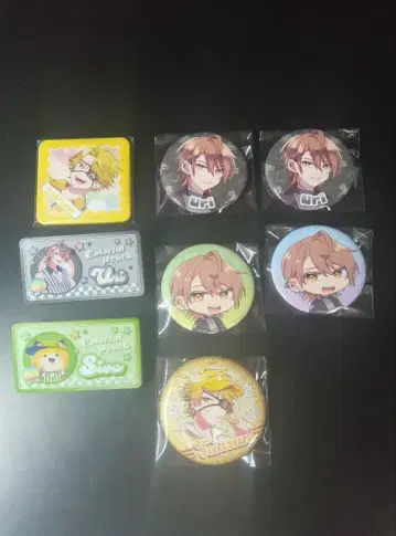 카라피치 캔뱃지 8점