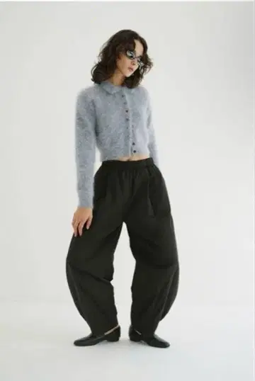 CLANE 클라네 PADDED FORM PANTS