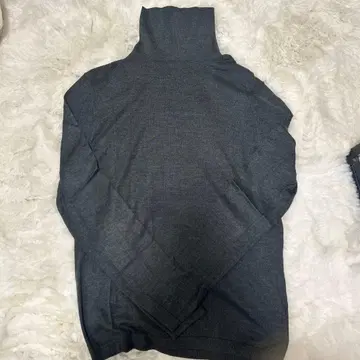 Theory 터틀넥 스웨터 M 다크 그레이