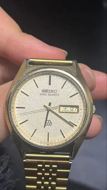 SEIKO KING QUARTZ 손목시계 골드