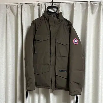 CANADA GOOSE 다운 자켓 올리브
