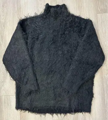 STYLEMIXER 헤어리 컬 하이넥 니트