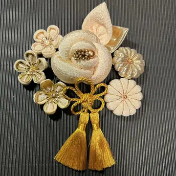 츠마미자이쿠 머리 장식 밀리 동백꽃 성인식 시치고산 일본 의류