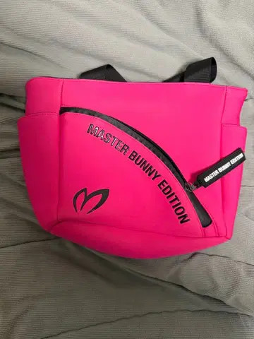 새상품급! MASTER BUNNY EDITION 핑크 백