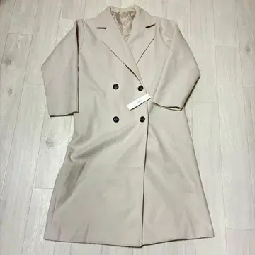 CFT. 미사용 체스터 코트 아이보리