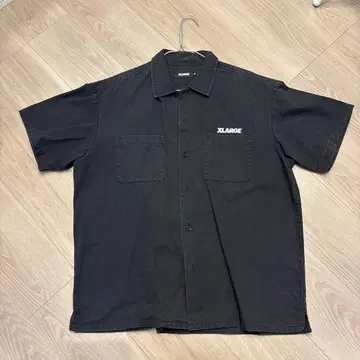 XLARGE 블랙 반팔 셔츠 M 사이즈