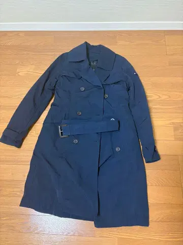 TATRAS 네이비 트렌치코트 이너다운 포함