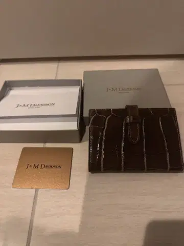 새상품 J&M DAVIDSON 브라운 접이식 지갑