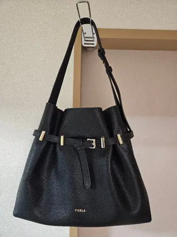 FURLA AURA 숄더백 M