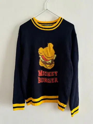 디즈니 MICKEY BURGER 미키 버거 니트 스웨터