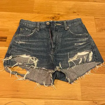 GYDA 데미지 데님 숏팬츠