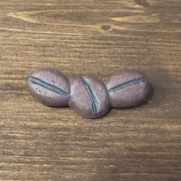 AtelierTone 아틀리에토운 시모카와 요코 커피콩 브로치