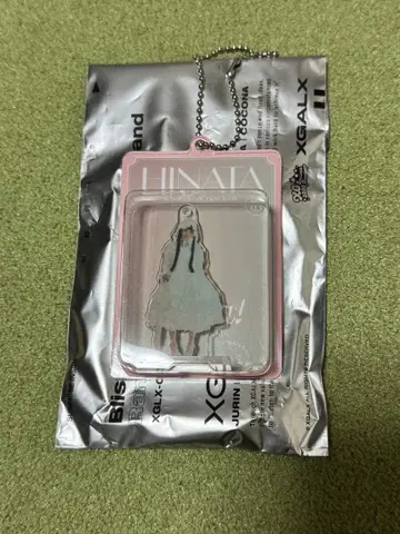 XG HINATA 아크릴 스탠드 키링