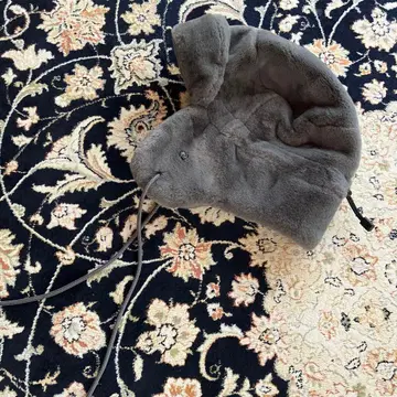 halo commodity Hares Flight Cap c grey