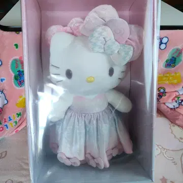 헬로키티 봉제 인형