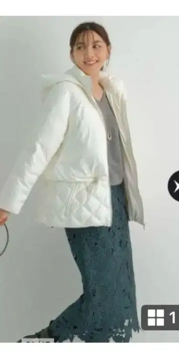 저스길리티 숏 다운 코트