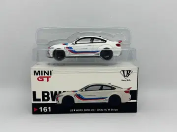 MINI GT LB WORK BMW M4 White W/M stripe