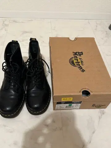 닥터 마틴 블랙 워크 부츠 박스 포함