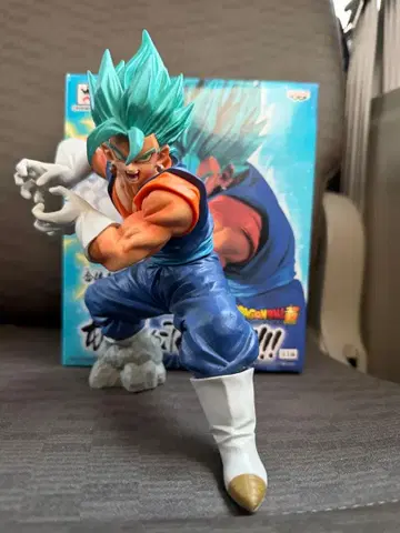 드래곤볼 초 합체 초전사 최강 필살기 파이널 에네르기파---!! 베지트