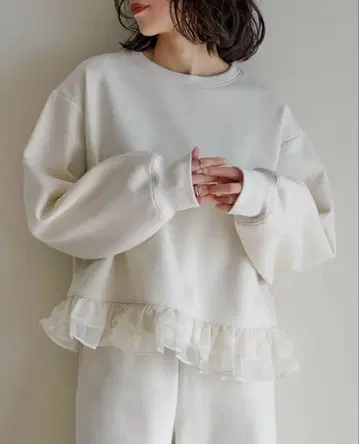 속기모 밑단 오간자 프릴 풀오버 리디