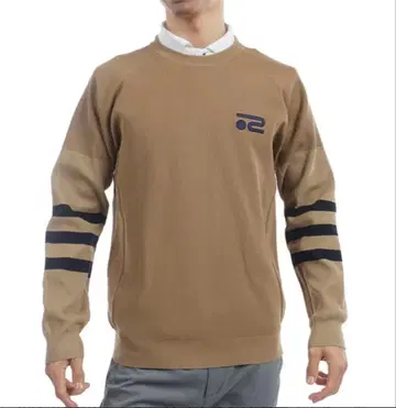 베이지 스트라이프 크루넥 스웨터