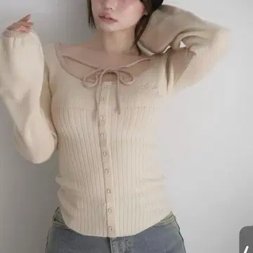 andmary Sonique 니트 탑 아이보리 AM1522