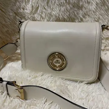 마크제이콥스 숄더백 인시그니아 가죽 화이트