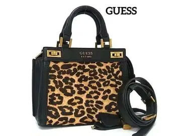 극미품 게스 송치 x 가죽 레오파드 표범 무늬 2WAY 숄더 핸드백