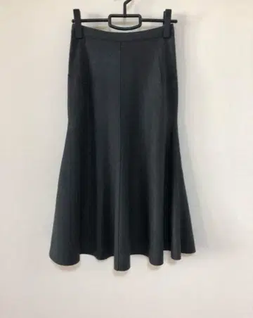 새상품급 드로어 스커트