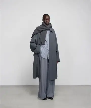 Graphpaper 그레이 체스터 코트