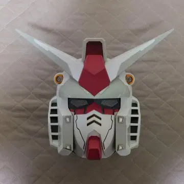 건담 헤드 마스크 화이트/레드/그레이