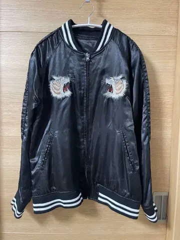 호랑이 자수 스카잔 L 사이즈 블랙