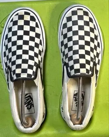 Vans (반스) 클래식 슬립온 체커보드 패턴