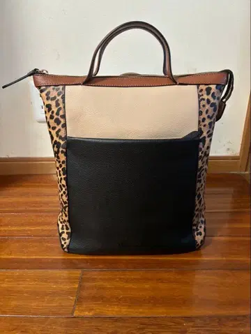 콜한 컨버터블 백팩