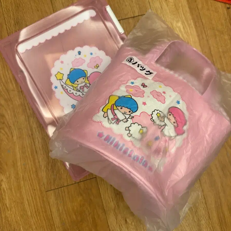 Little Twin Stars (Kiki, Lala) Atari Kuji Items Bulk on Bunjang Global Site.