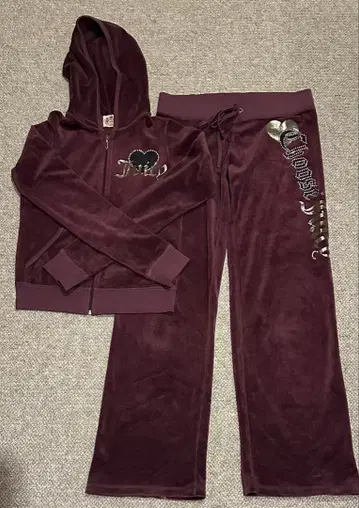 Juicy Couture 퍼플 보르도 셋업