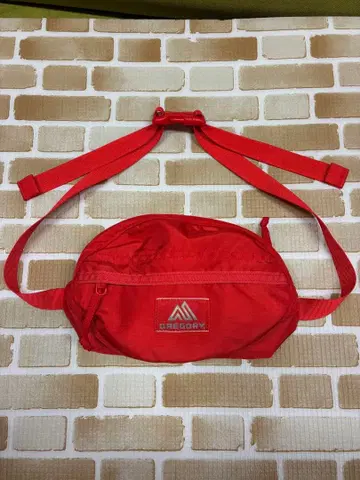GREGORY 바디백 레드