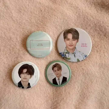 SEVENTEEN JUN 캔뱃지 4개 세트