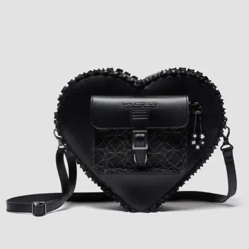 Dr.Martens 닥터마틴 하트 백팩