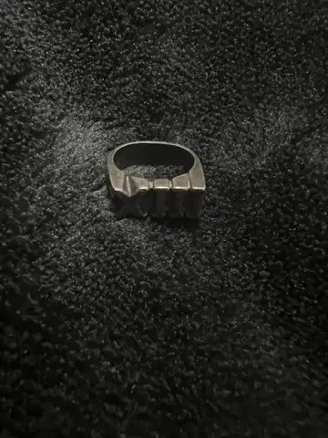 쿠티 XIII 로마 숫자 실버 반지