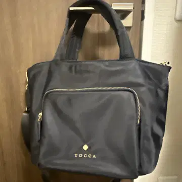 TOCCA 토트백 블랙 숄더 있음