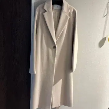 TIARA 베이지 체스터 코트 허리 벨트 포함