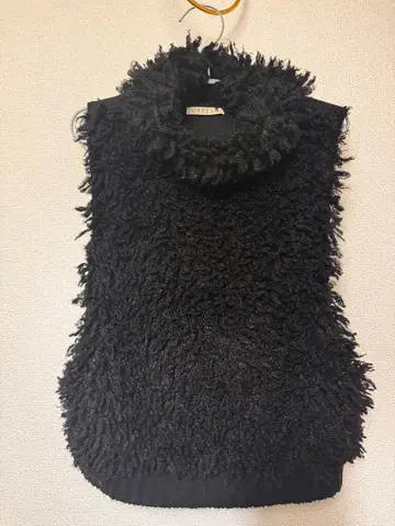 H.R.M ORVEAU 올보 하이넥 슬리브리스 니트 베스트